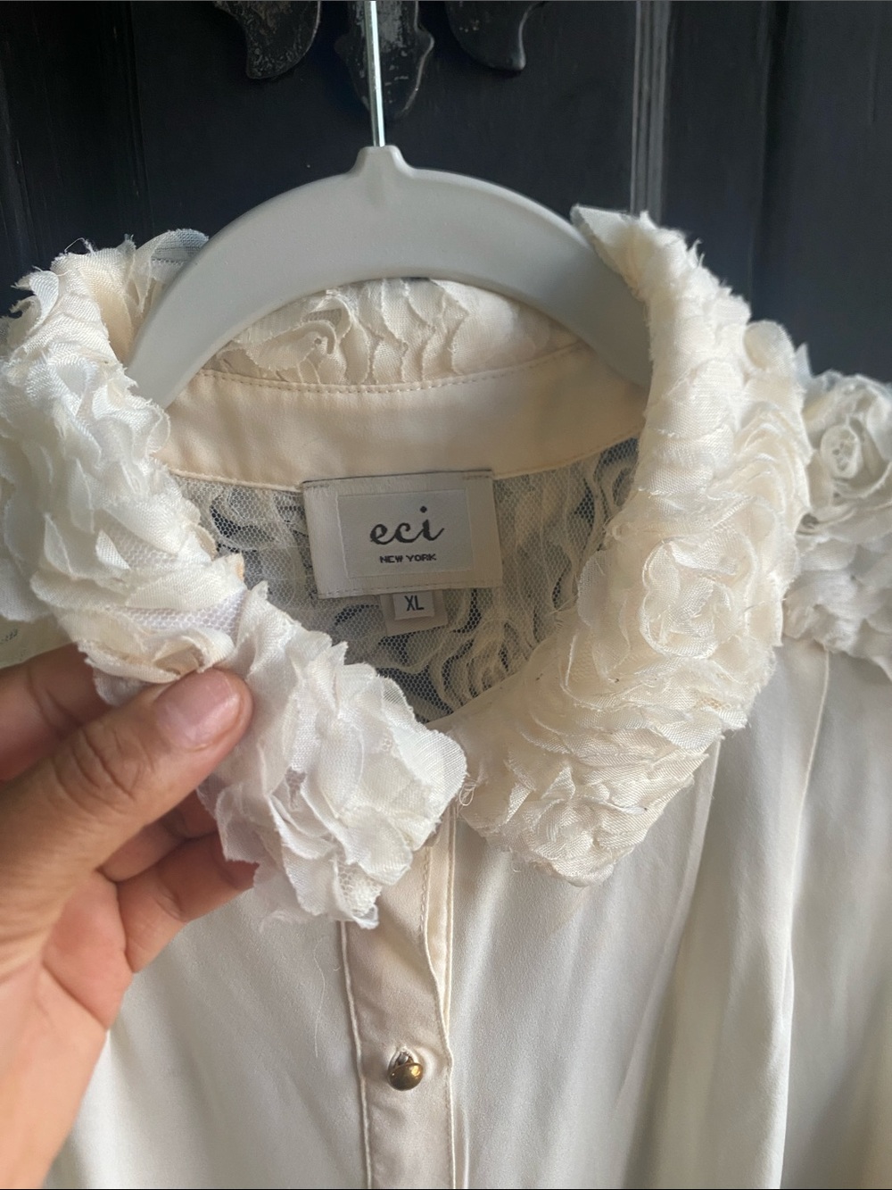 ECI Sleeveless Ivory Ruffle-Collar Button Front Blouse - Picture 2 of 15